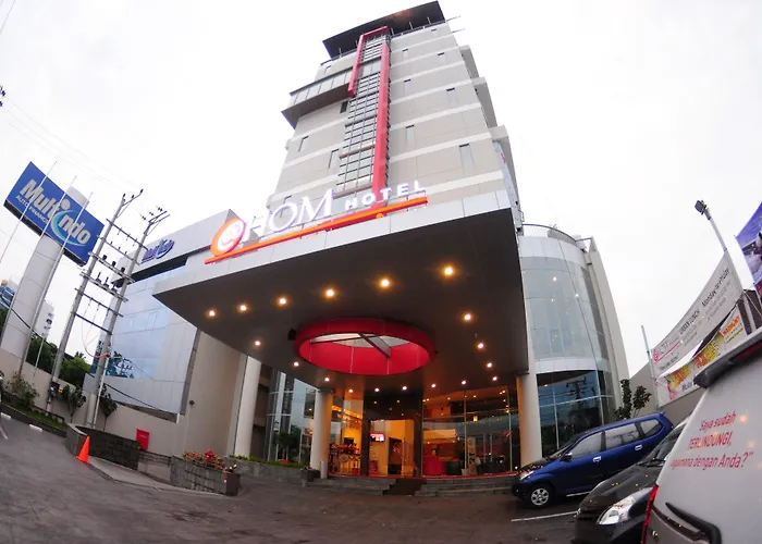 @Hom Semarang Simpang Lima